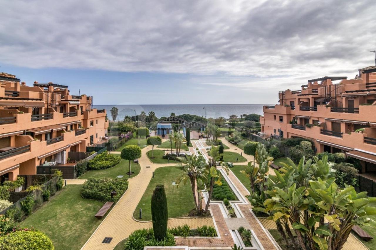 Apartamento Al Mar Estepona Luaran gambar